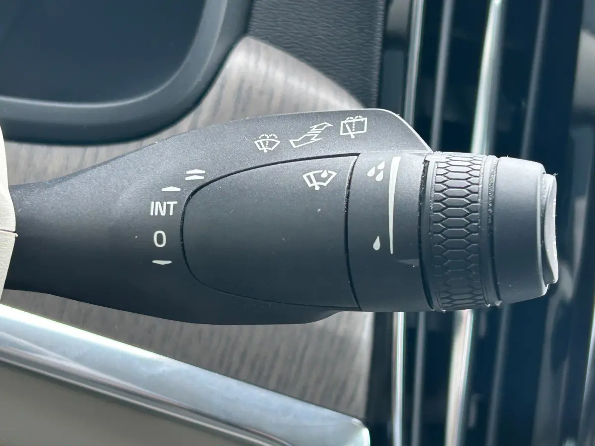Long Range 2.0 T6 Plug-in hybrid AWD Core Bright | Memory | sOh 99% | Leder | Pilot Assist | BLIS | Stoel & stuurverwarming | Camera |