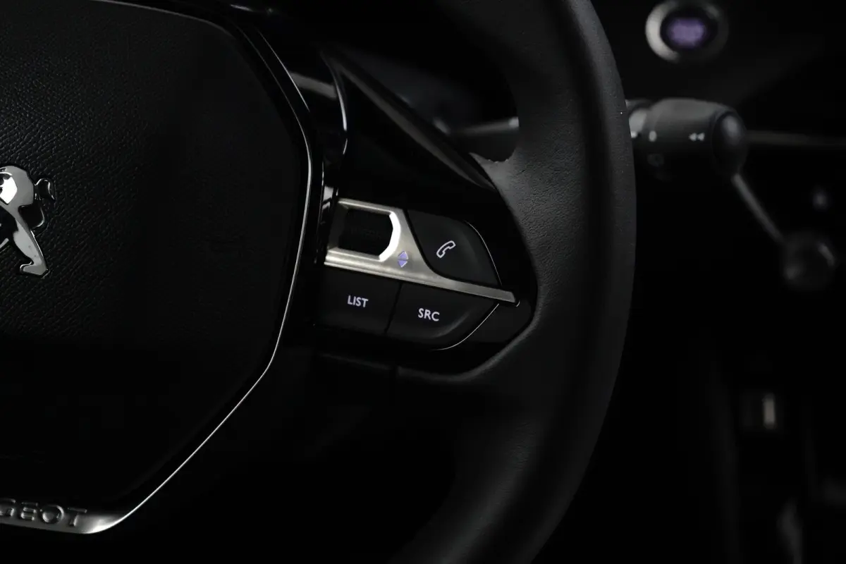 EV Allure 50 kWh | SOH 100% | Camera | Stoelverwarming | Parkeersensoren | Apple Carplay & Android Auto | Climate Controle |