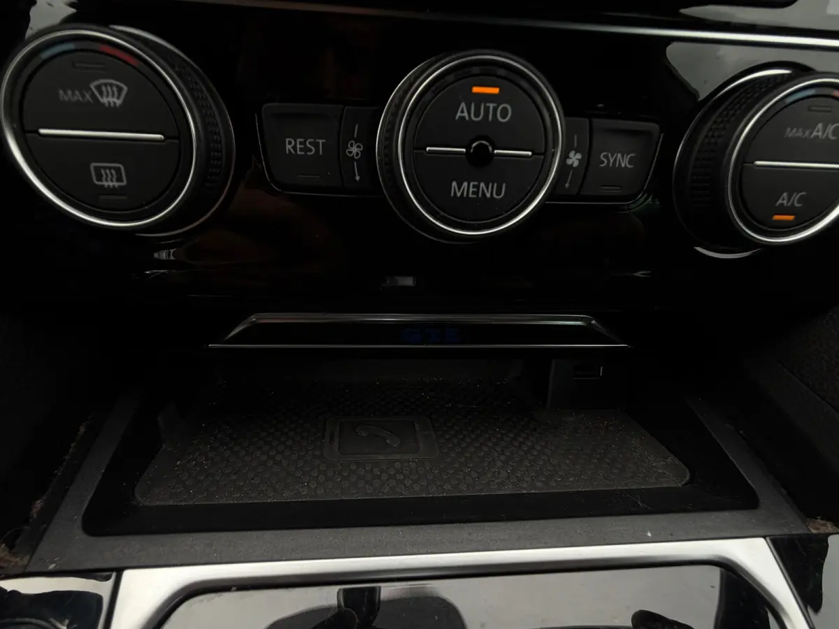 1.4 TSI GTE Highline VIRTUAL TREKHAAK