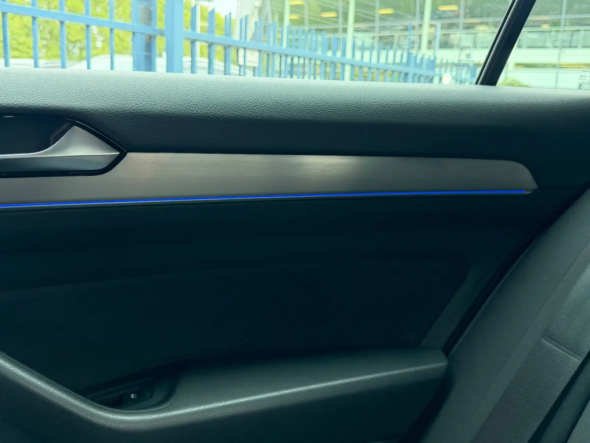 1.4 TSI GTE Highline VIRTUAL TREKHAAK