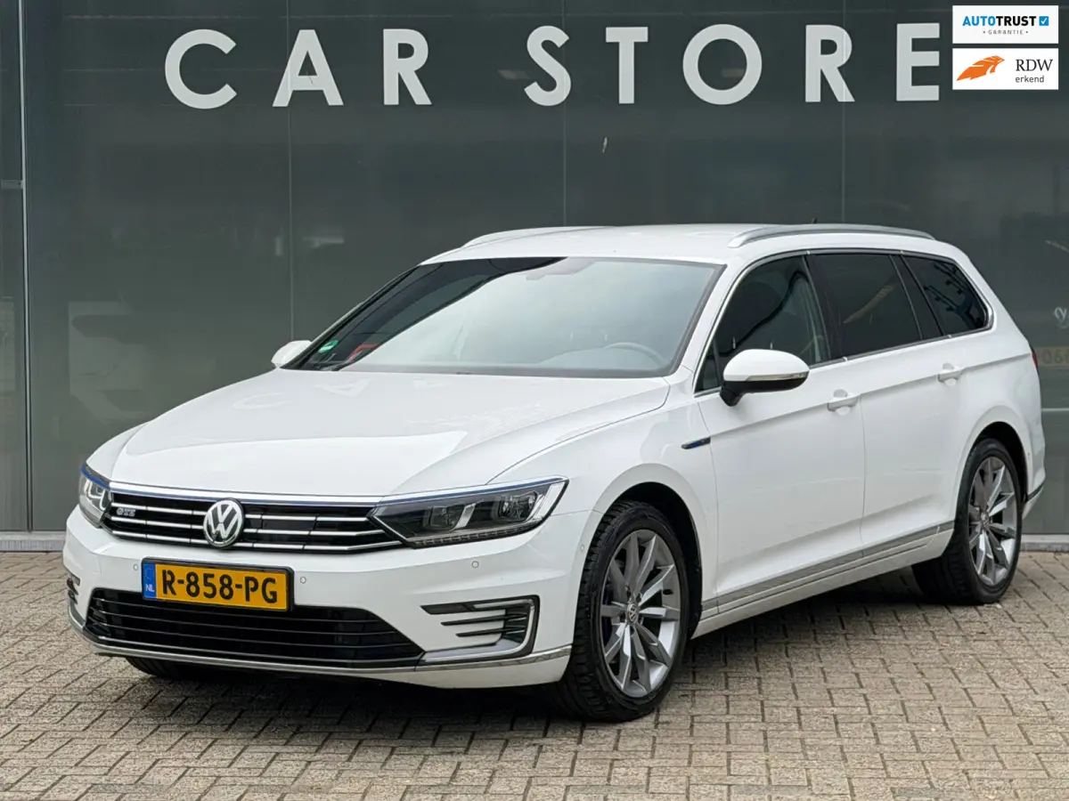 1.4 TSI GTE Highline VIRTUAL TREKHAAK
