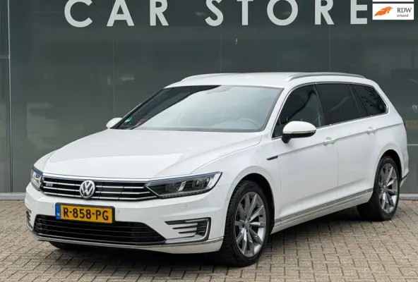 1.4 TSI GTE Highline VIRTUAL TREKHAAK