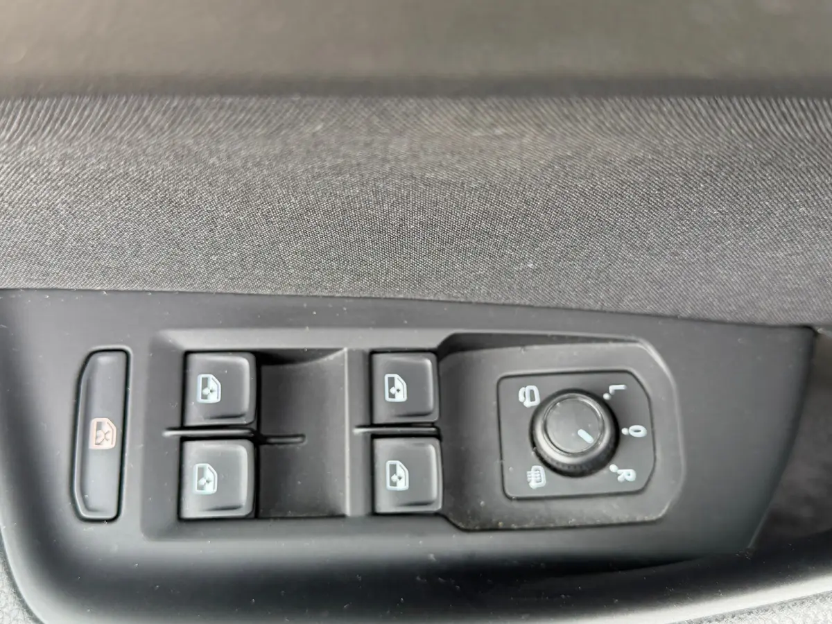 1.4 TSI GTE Highline VIRTUAL TREKHAAK