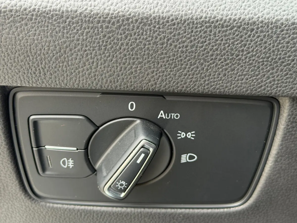 1.4 TSI GTE Highline VIRTUAL TREKHAAK