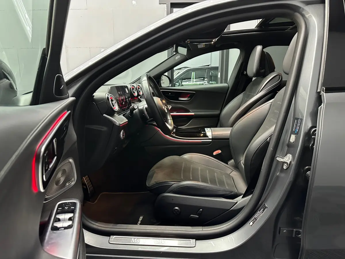 300 e 4MATIC AMG Line