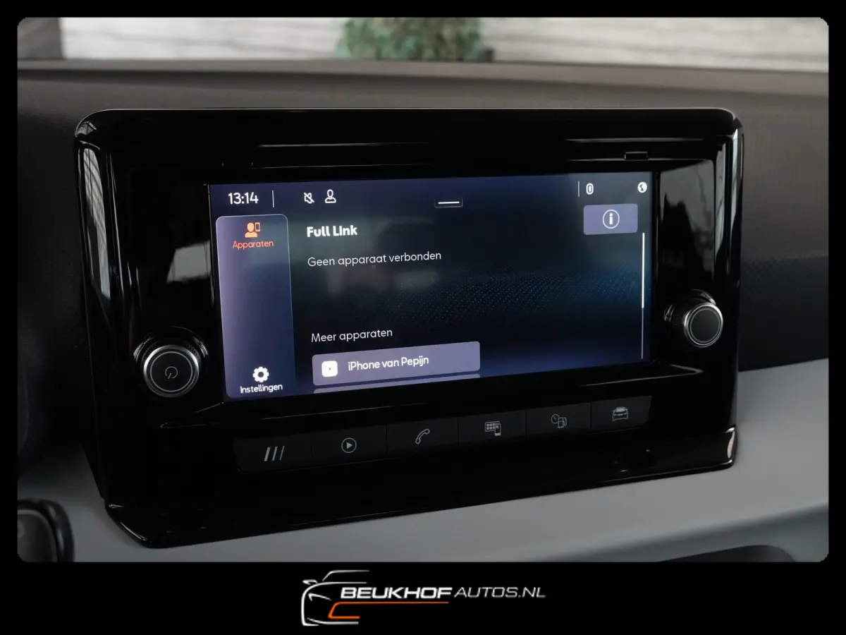1.0 EcoTSI Airco Virtual dash Carplay parkeersensor