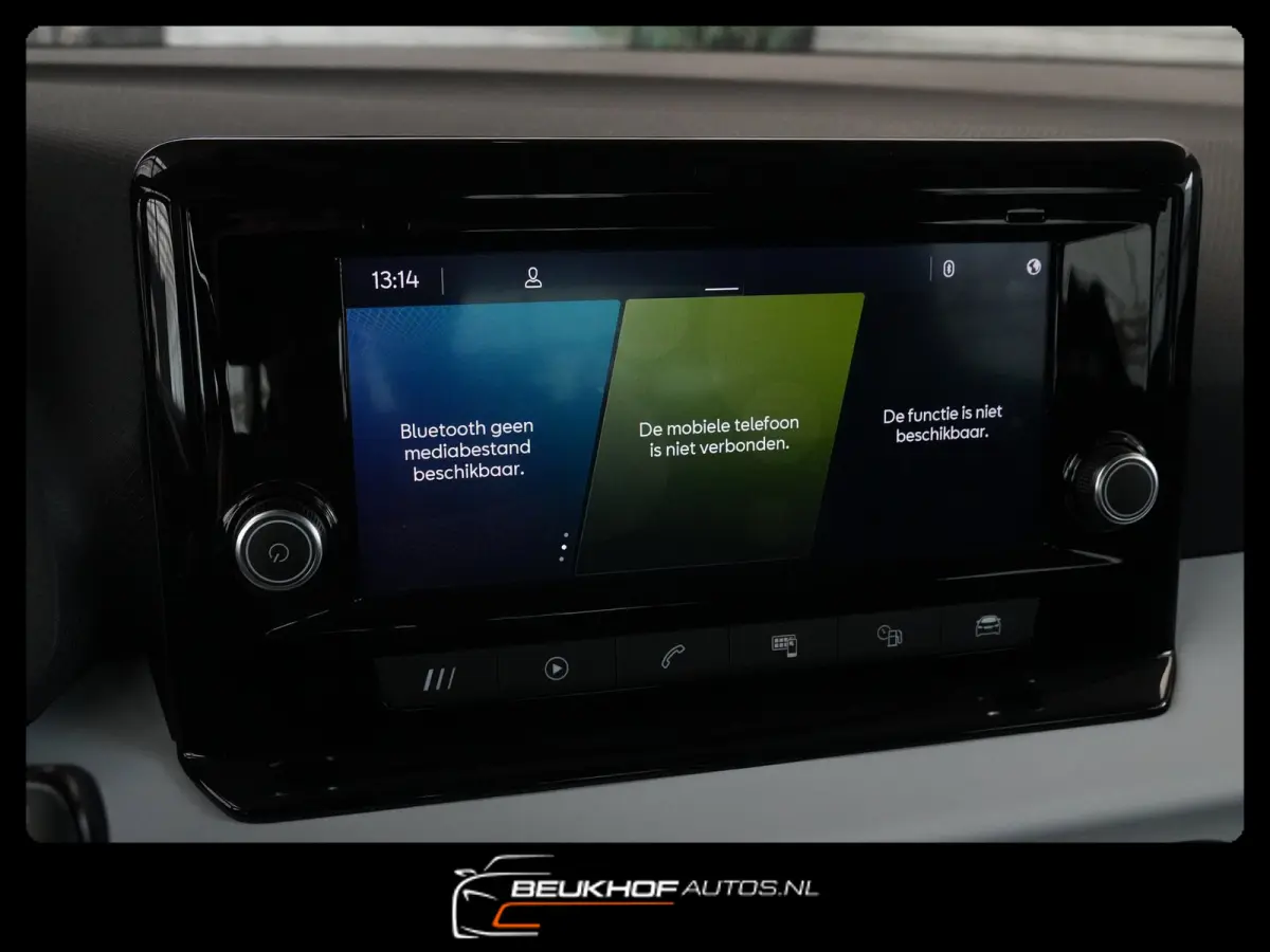 1.0 EcoTSI Airco Virtual dash Carplay parkeersensor