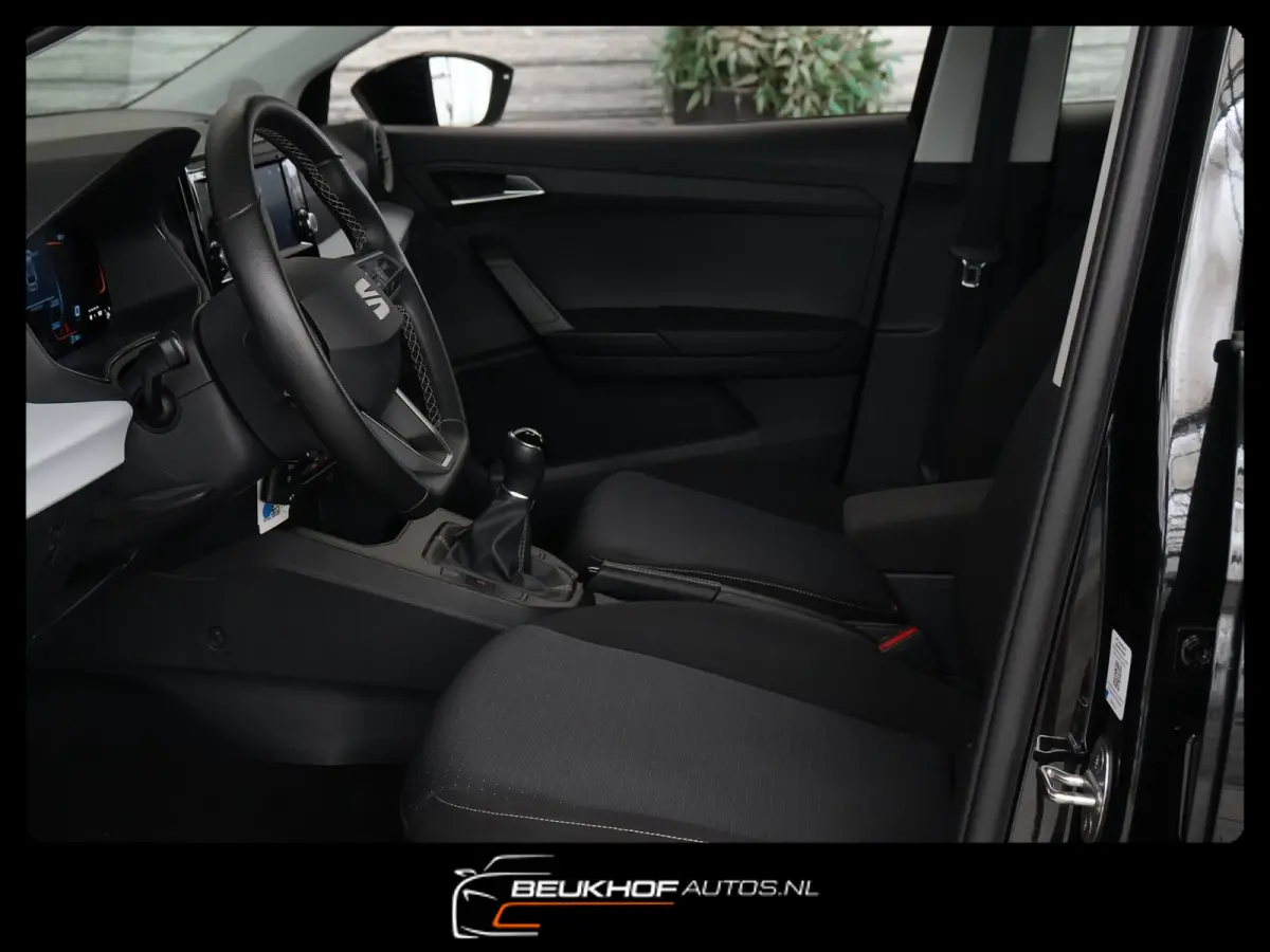 1.0 EcoTSI Airco Virtual dash Carplay parkeersensor