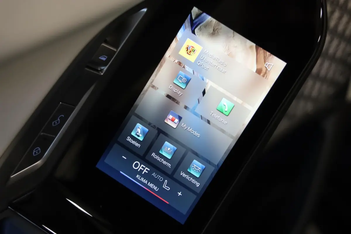 750e xDrive Pro M-Sportpakket 2026 LED HUD Active cruise PANO DAB B&W SOUND LEASE V/A 444,- pm