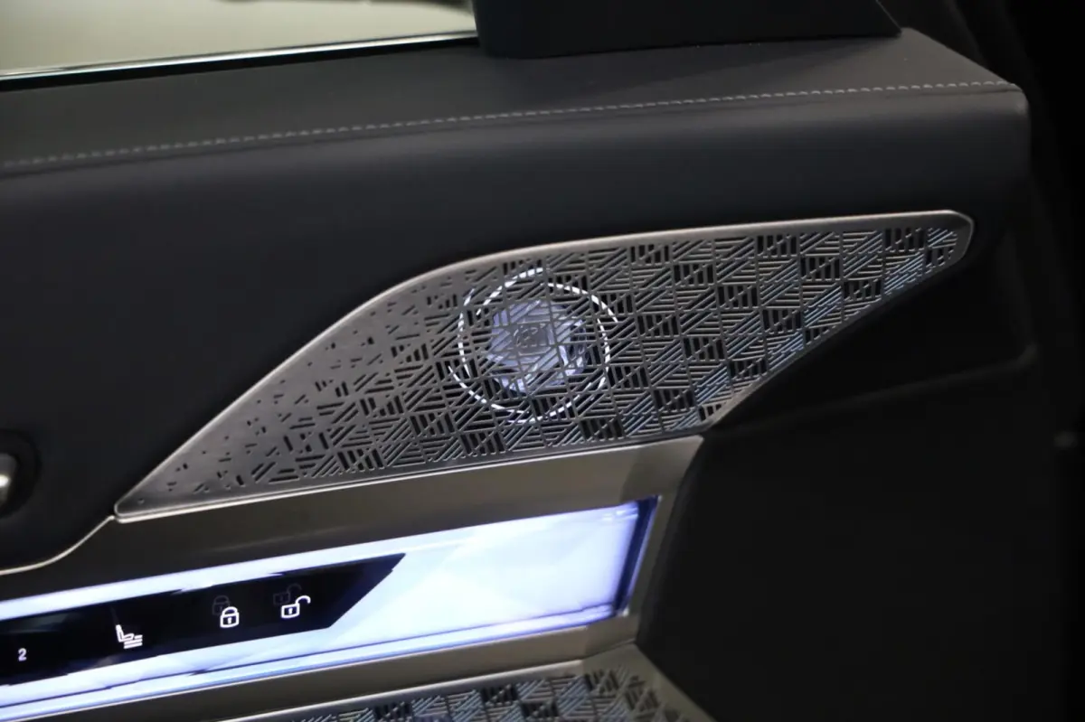 750e xDrive Pro M-Sportpakket 2026 LED HUD Active cruise PANO DAB B&W SOUND LEASE V/A 444,- pm