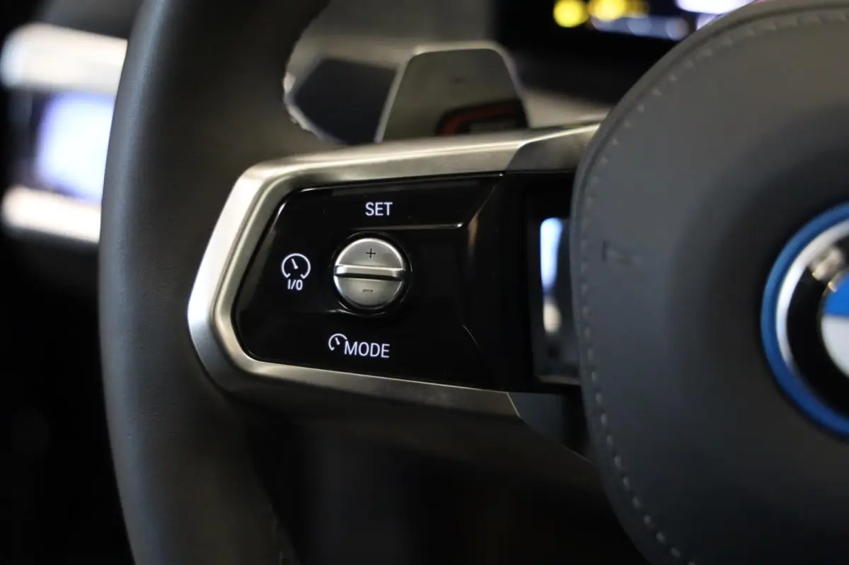 750e xDrive Pro M-Sportpakket 2026 LED HUD Active cruise PANO DAB B&W SOUND LEASE V/A 444,- pm