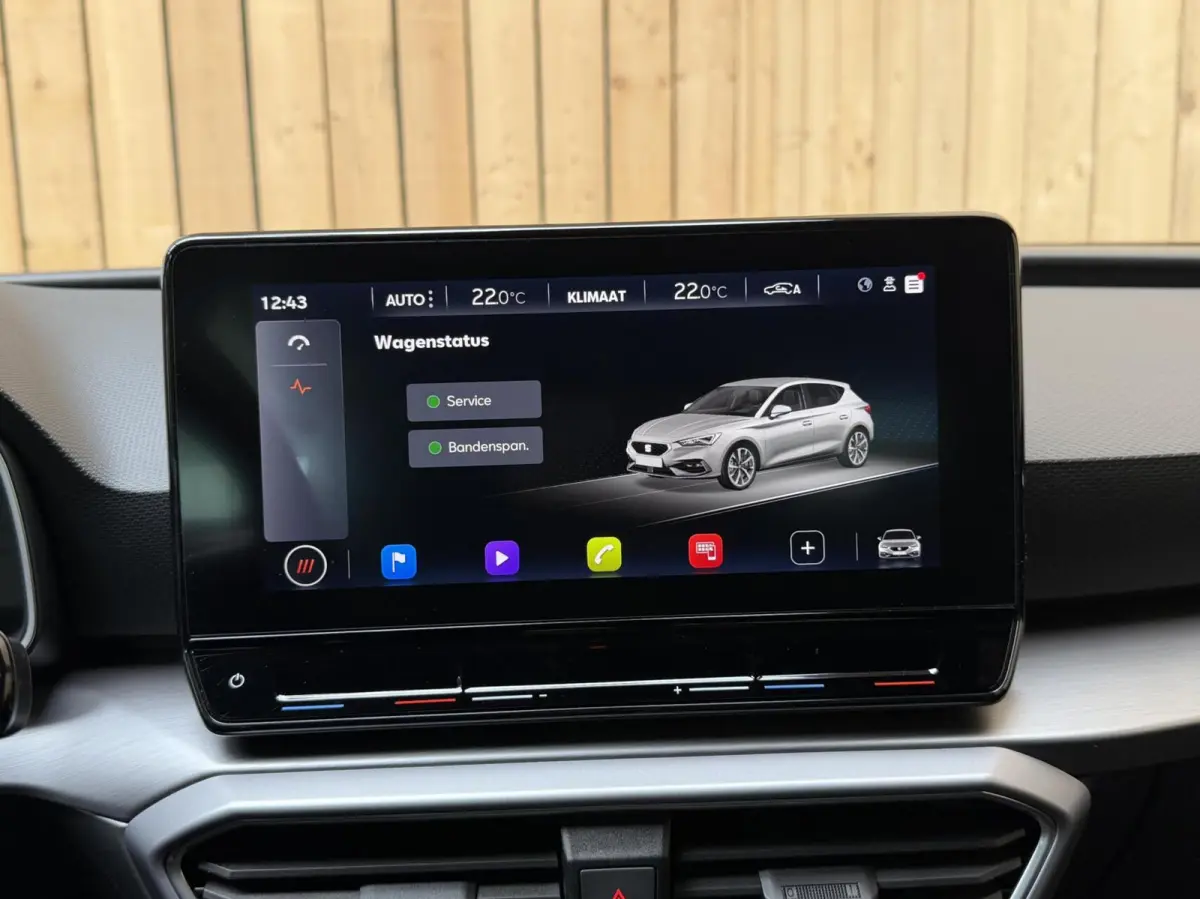 1.0 TSI FR Business Apple CarPlay/Android Auto | Cruise & climate control | DAB ontvanger | LED verlichting | Navigatiesysteem | Sfeerverlichting | Parkeersensoren achter