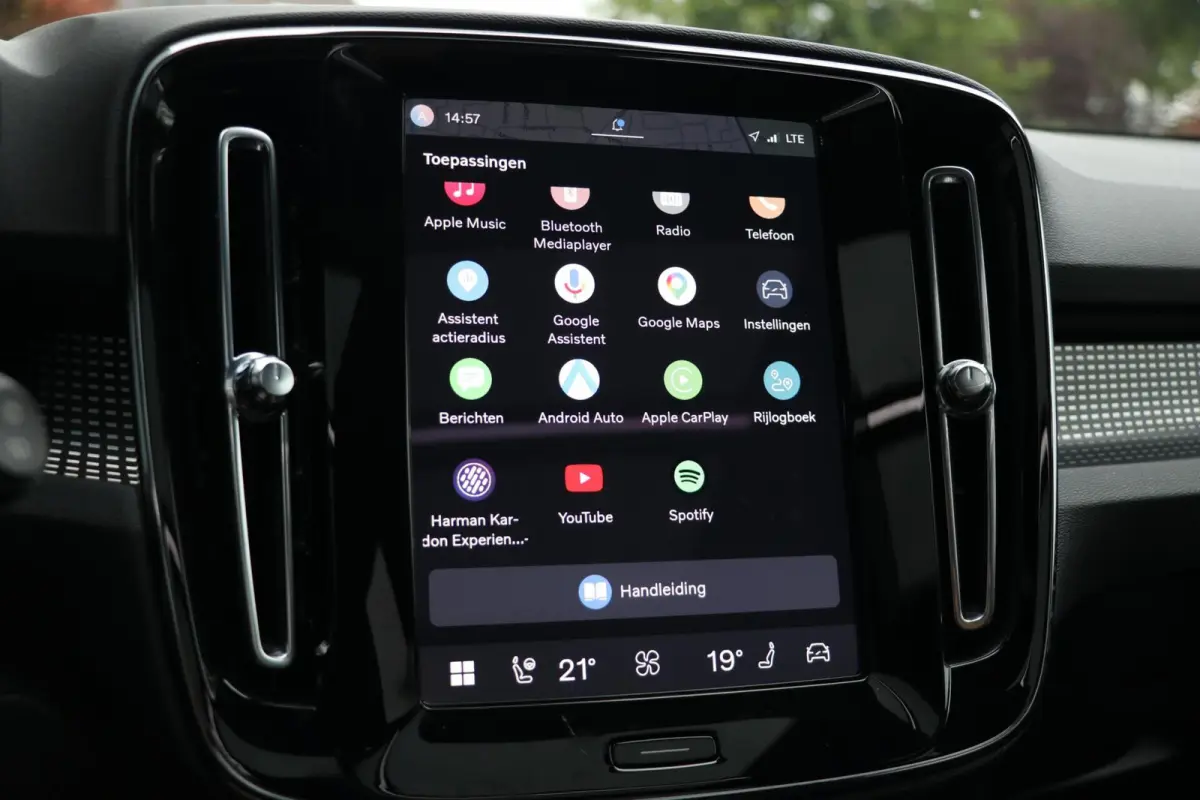 Pro |R-DESIGN| Panodak Trekhaak 19'Inch Harman/Kardon Memory Stoelen Warmtepomp PrivacyGlass AppleCarplay Uitstraling!! BJ2022
