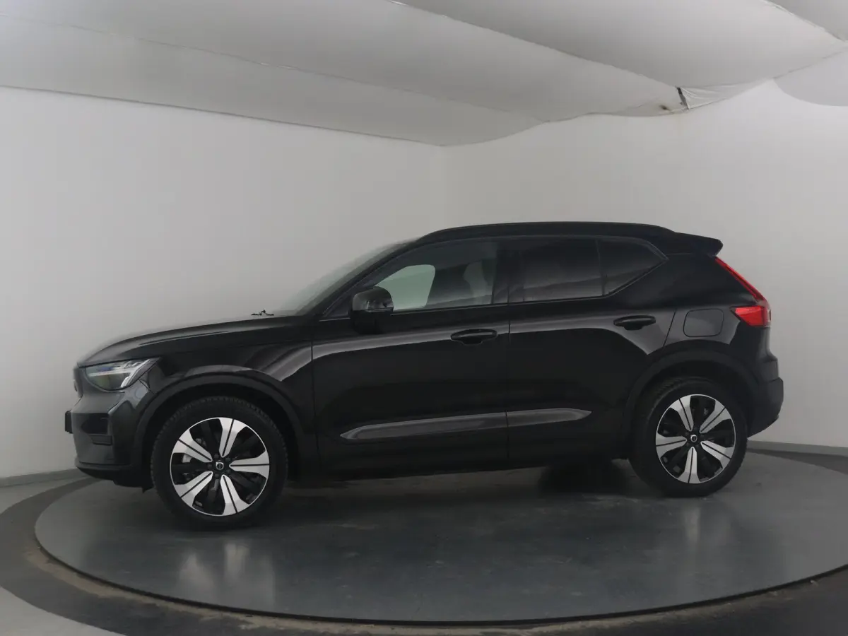 Core 70 kWh | SOH 93% | Parkeercamera | Stoel- en stuurverwarming | Cruise control