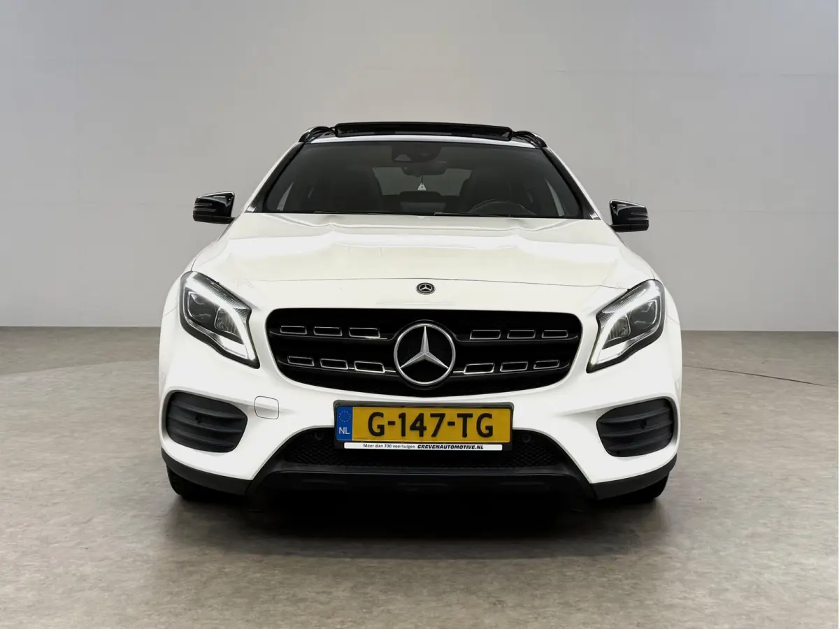 180 | Pano | Camera | LED | Clima | Cruise | Keyless | Navi | Parkeersens.