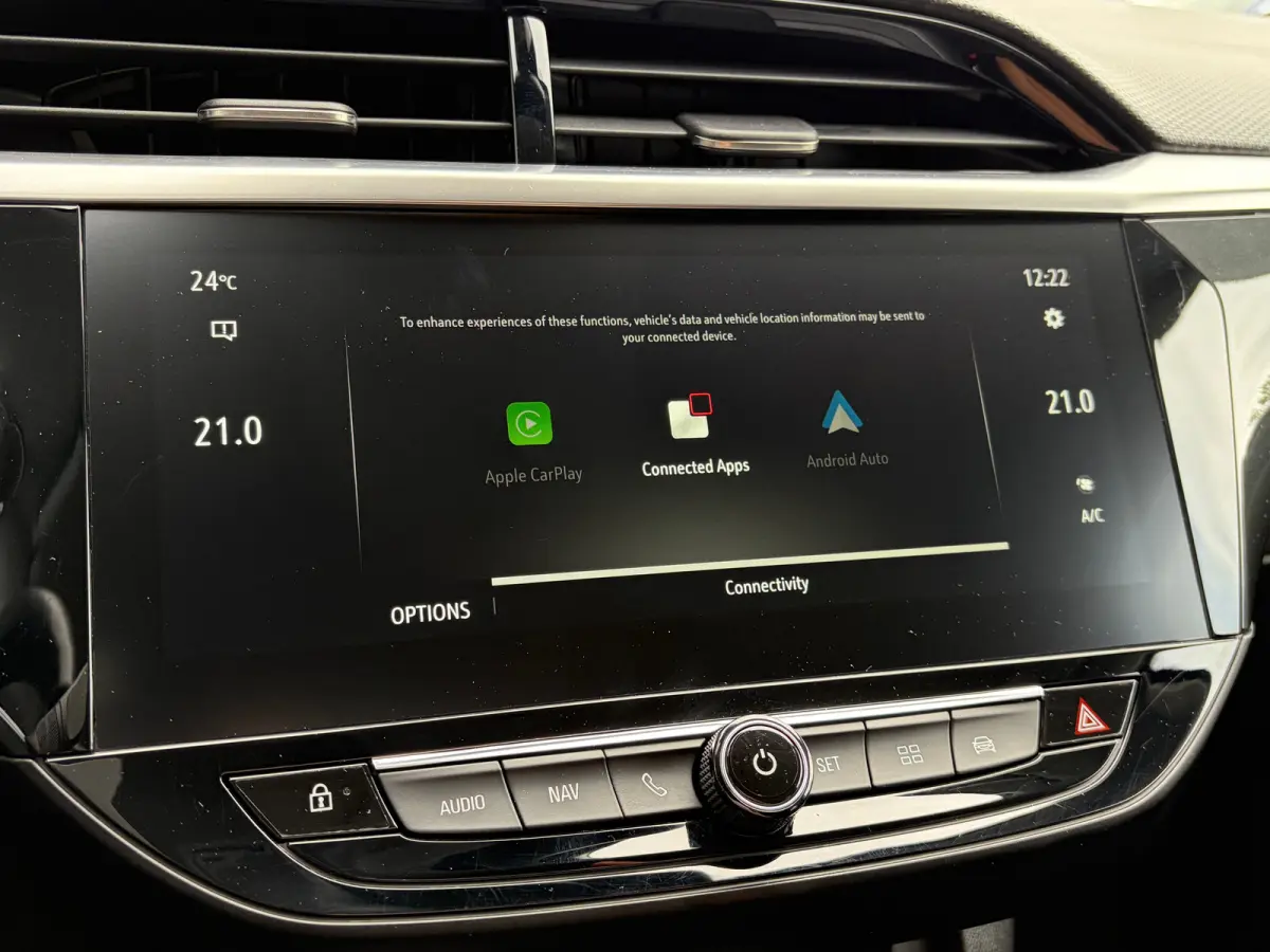 1.2 100 PK Elegance | STUUR EN STOELVERWARMING| DODEHOEK DETECTIE| KEYLESS ENTRY & START| NAVIGATIE + APPLE CARPLAY/ANDROID AUTO| CAMERA + PARKEERSENSOREN| FULL LED| EERSTE EIGENAAR| DEALER 