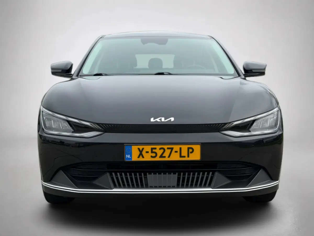 Air 58 kWh 99% SoH. (NL-auto, Dealer OndH, 1e Eig, Navi, Stoel+StuurVerwam, Lane Assist, Camera, Navi, Etc)