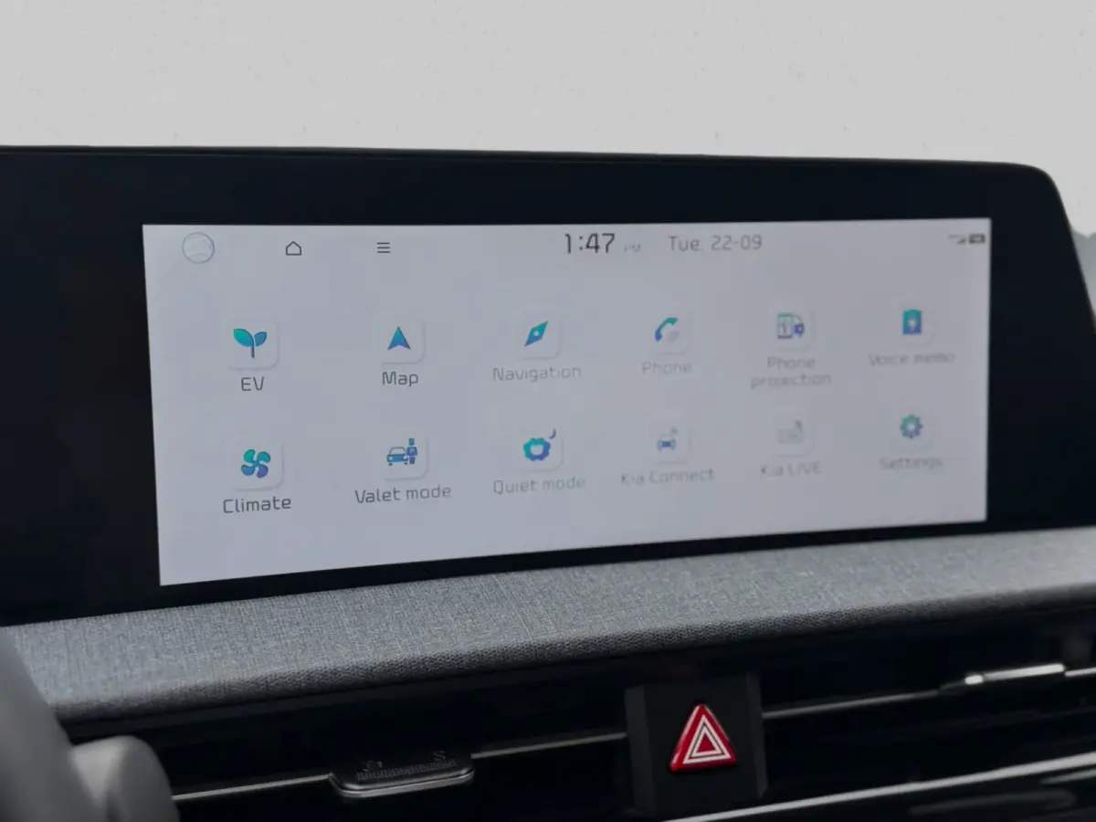 Air 58 kWh 99% SoH. (NL-auto, Dealer OndH, 1e Eig, Navi, Stoel+StuurVerwam, Lane Assist, Camera, Navi, Etc)
