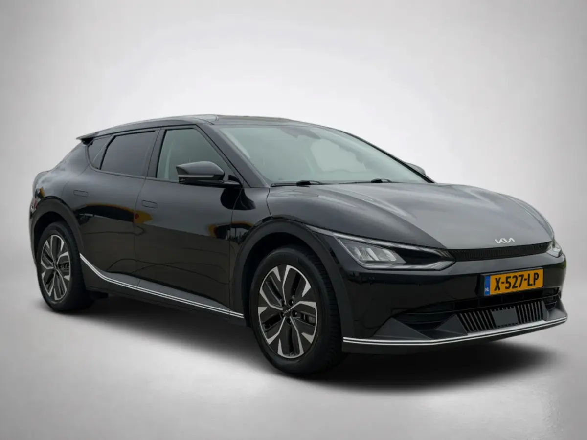 Air 58 kWh 99% SoH. (NL-auto, Dealer OndH, 1e Eig, Navi, Stoel+StuurVerwam, Lane Assist, Camera, Navi, Etc)