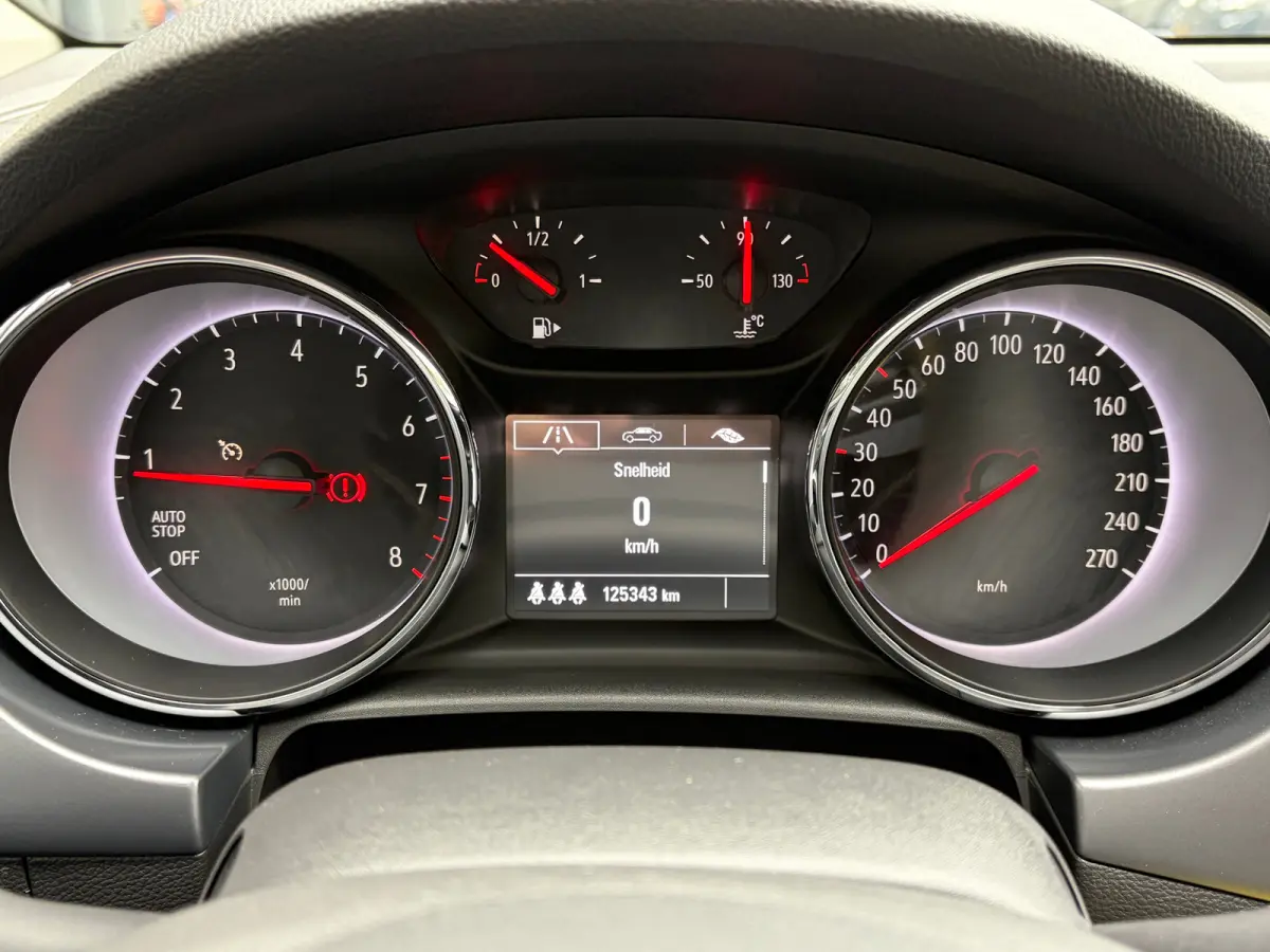 1.0 105 PK Online Edition | TREKHAAK AFNB.| NAVIGATIE + APPLE CARPLAY/ANDROID AUTO| CAMERA + PARKEERSENSOREN| DAB| ELEC. CLIMATE CONTROL| AIRCO|