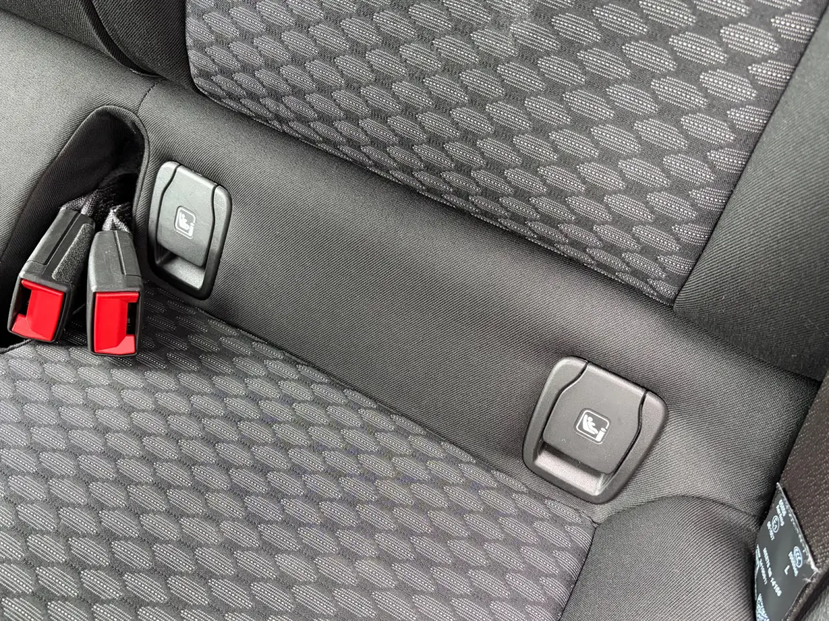 1.0 105 PK Online Edition | TREKHAAK AFNB.| NAVIGATIE + APPLE CARPLAY/ANDROID AUTO| CAMERA + PARKEERSENSOREN| DAB| ELEC. CLIMATE CONTROL| AIRCO|