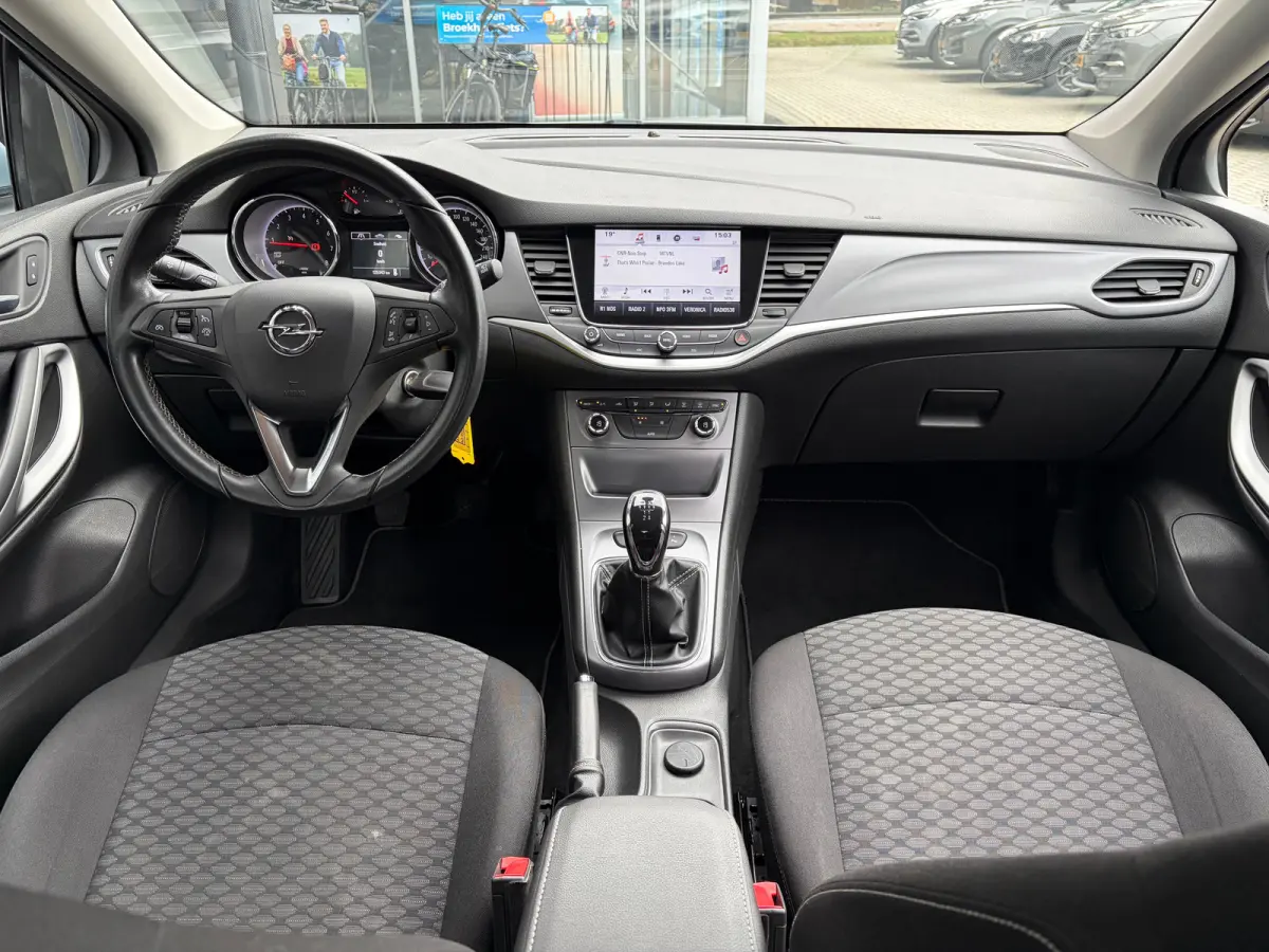 1.0 105 PK Online Edition | TREKHAAK AFNB.| NAVIGATIE + APPLE CARPLAY/ANDROID AUTO| CAMERA + PARKEERSENSOREN| DAB| ELEC. CLIMATE CONTROL| AIRCO|
