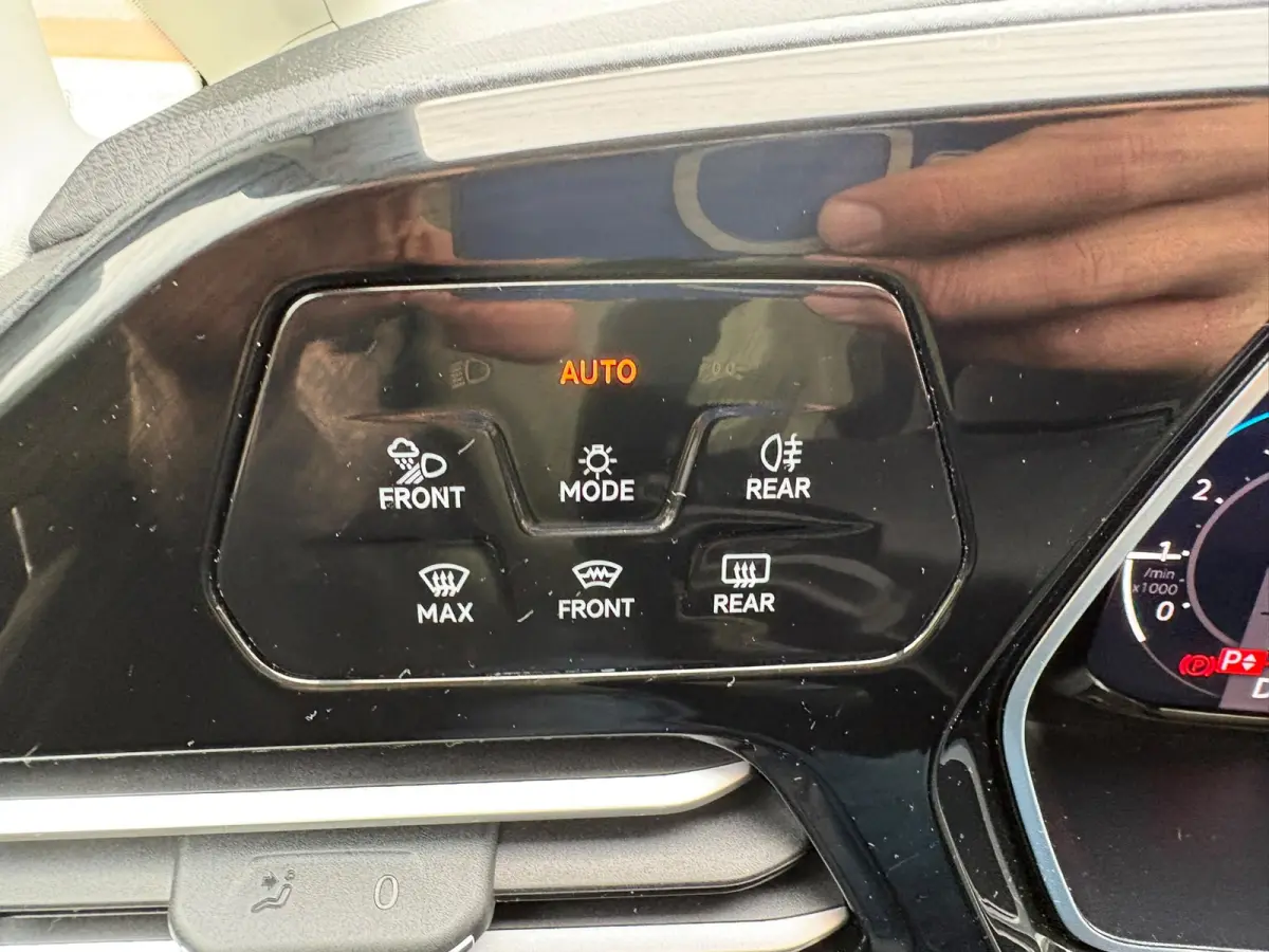 1.5 TSI DSG, 5P, TREKHAAK,PANO,LEER