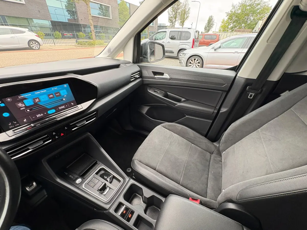 1.5 TSI DSG, 5P, TREKHAAK,PANO,LEER