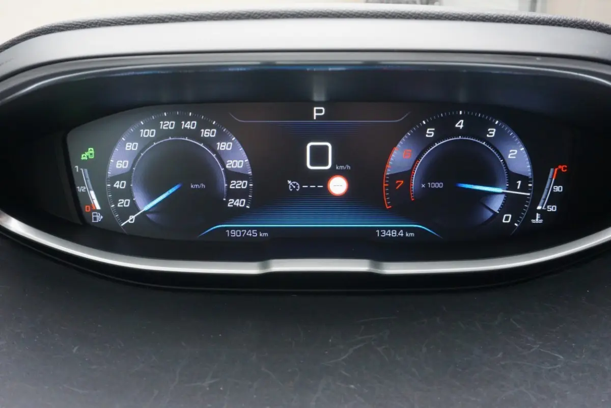 1.6 e-THP GT-Line Trekhaak/Camera/Leer!