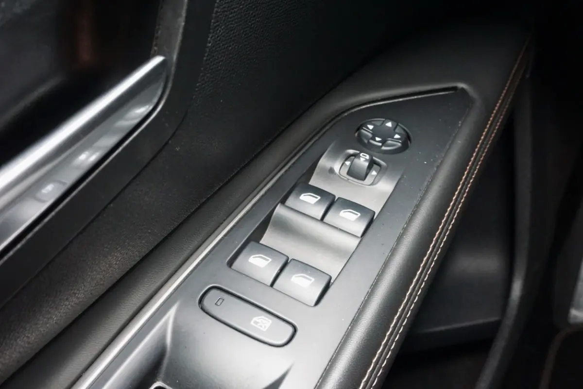 1.6 e-THP GT-Line Trekhaak/Camera/Leer!