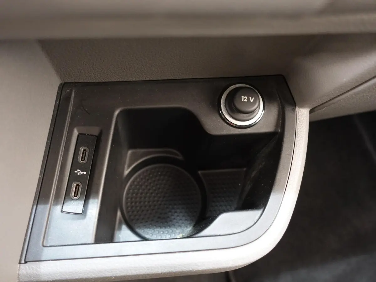 2.0 TDI L2H1 Highline Dubbele Cabine Automaat Airco Cruise Control Camera Apple Carplay