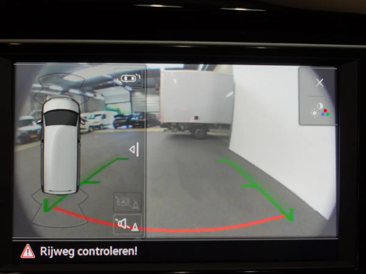2.0 TDI L2H1 Highline Dubbele Cabine Automaat Airco Cruise Control Camera Apple Carplay