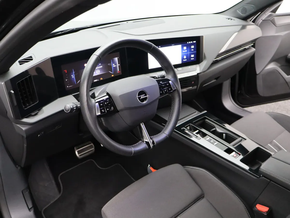 1.2 Turbo GS TREKHAAK | 4 SEASON | | Apple Carplay/Android Auto|telefoonintegratie premium | Cruise control adaptief met Stop&Go | Electronic climate controle