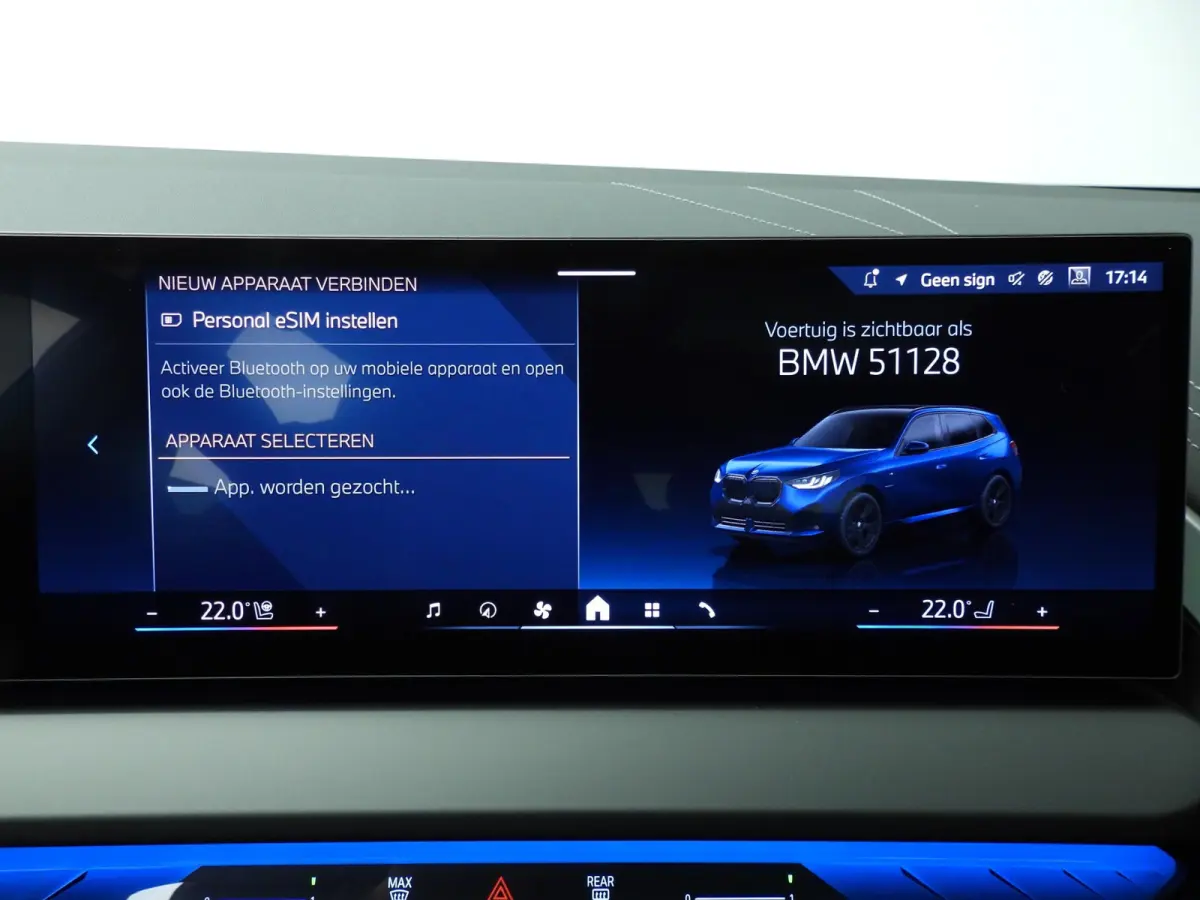 30e xDrive M-Sportpakket Pro / Panoramadak / Driving assist plus / Trekhaak Comfort pack / Alu wielen 21 inch