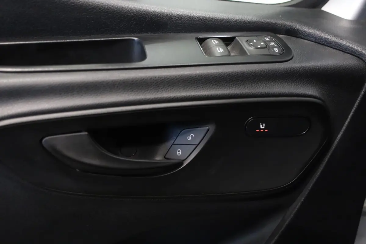 314 CDI AUT FULL LED MBUX L1H1 CAMERA NAVI CRUISE CLIMA EURO VI-D PDC TOPSTAAT LEASE v/a 199,- p.m