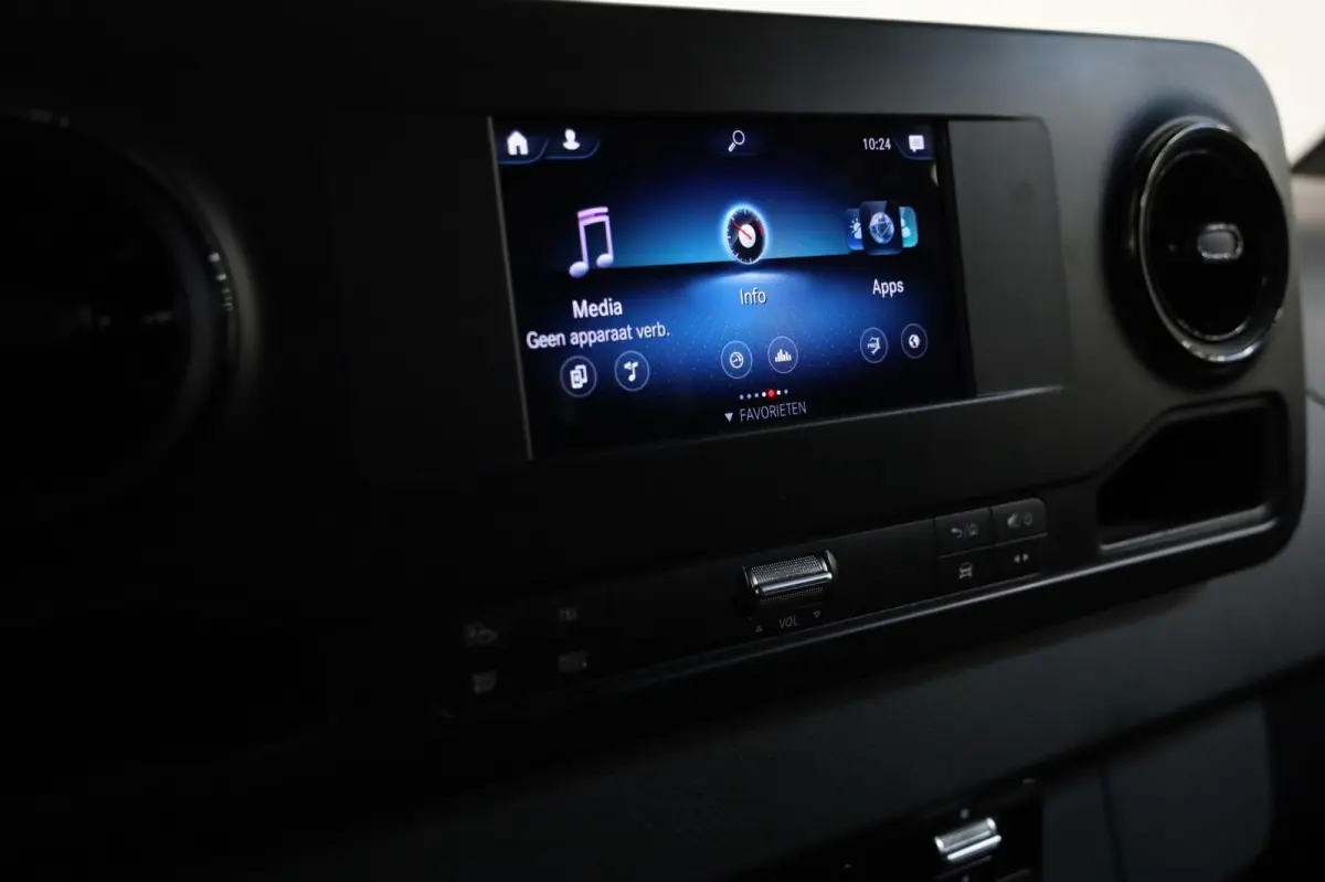 314 CDI AUT FULL LED MBUX L1H1 CAMERA NAVI CRUISE CLIMA EURO VI-D PDC TOPSTAAT LEASE v/a 199,- p.m