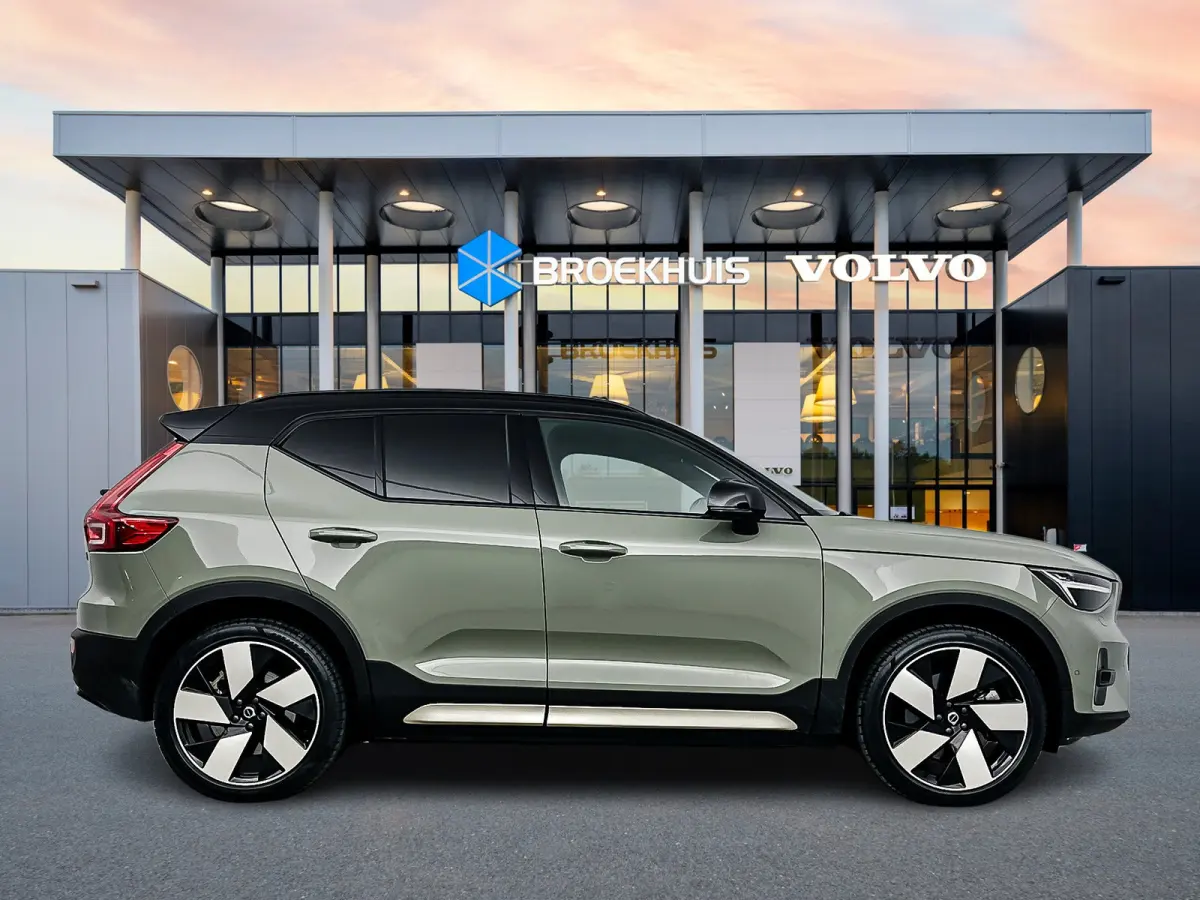 Twin AWD 408PK Ultimate 82kWh | 20" | Exterior Styling | Leder/Nubuck | Trekhaak | Getint Glas | Panoramadak | 360 Camera | Harman Kardon | Elektr. verst. Stoelen | Stoel/Stuurverwarming | W