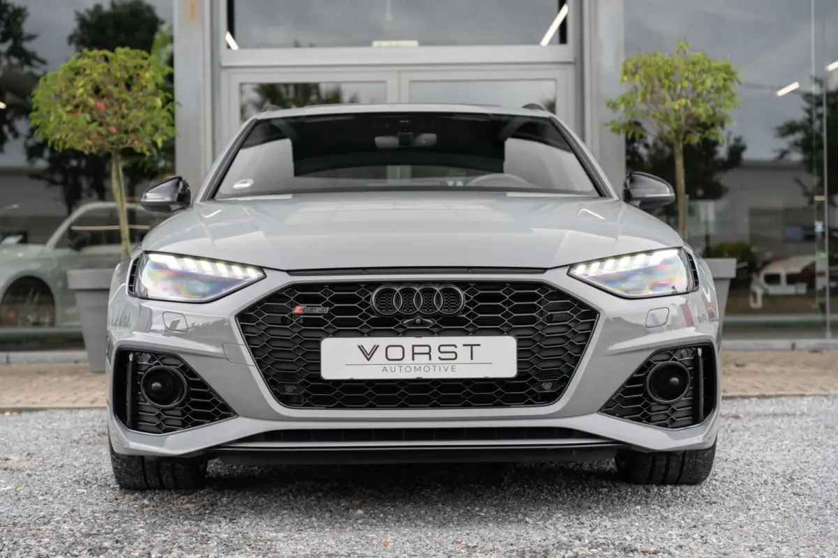 2.9 TFSI RS 4 quattro competition plus