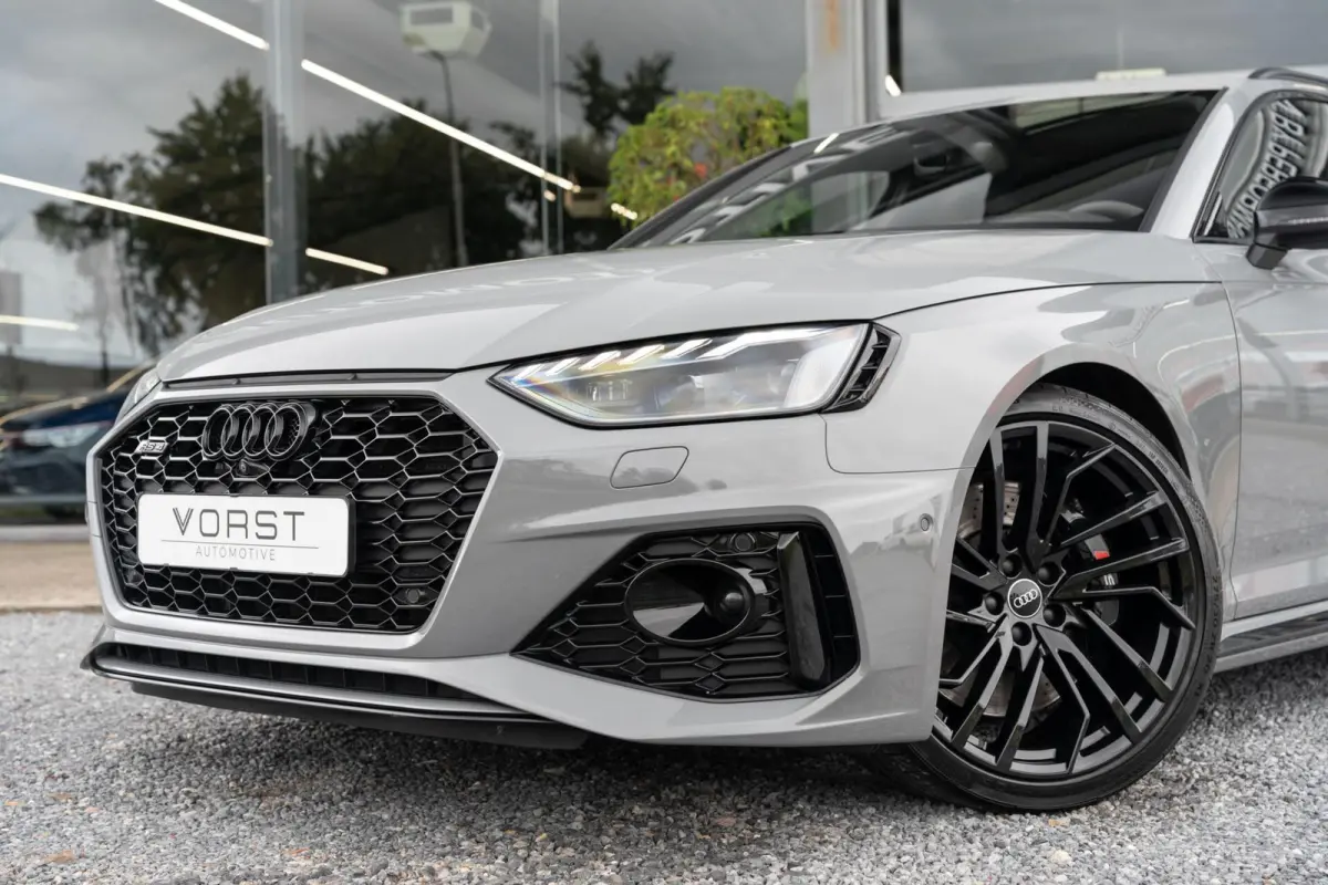 2.9 TFSI RS 4 quattro competition plus