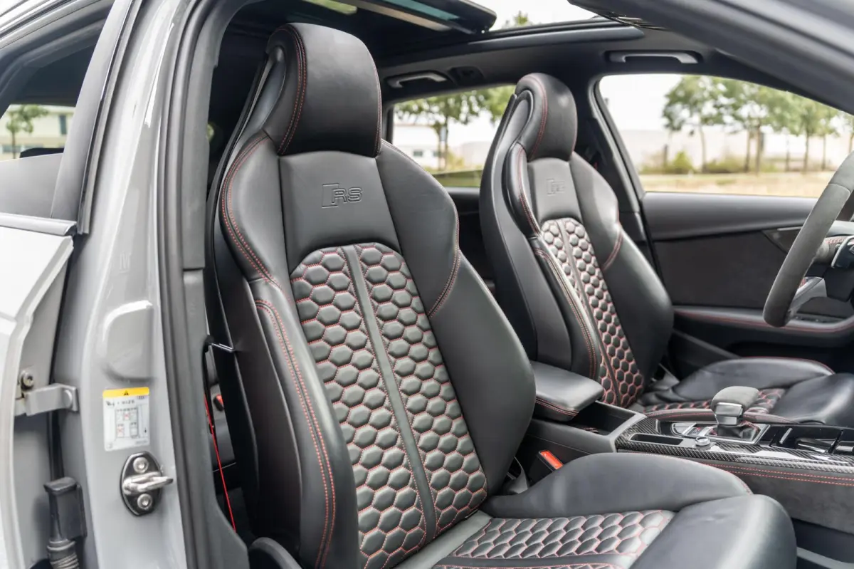 2.9 TFSI RS 4 quattro competition plus
