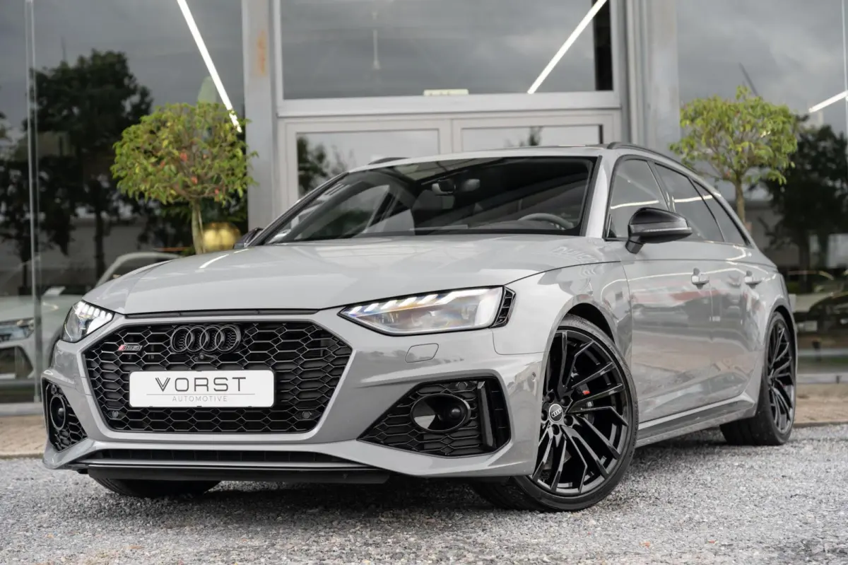 2.9 TFSI RS 4 quattro competition plus