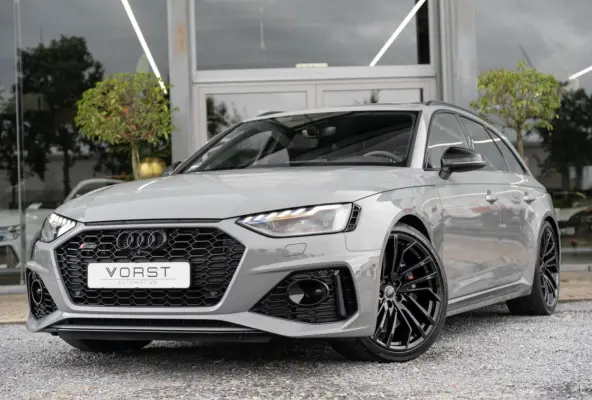 2.9 TFSI RS 4 quattro competition plus