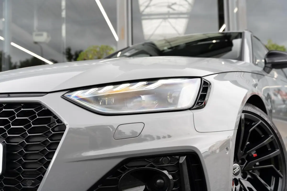 2.9 TFSI RS 4 quattro competition plus