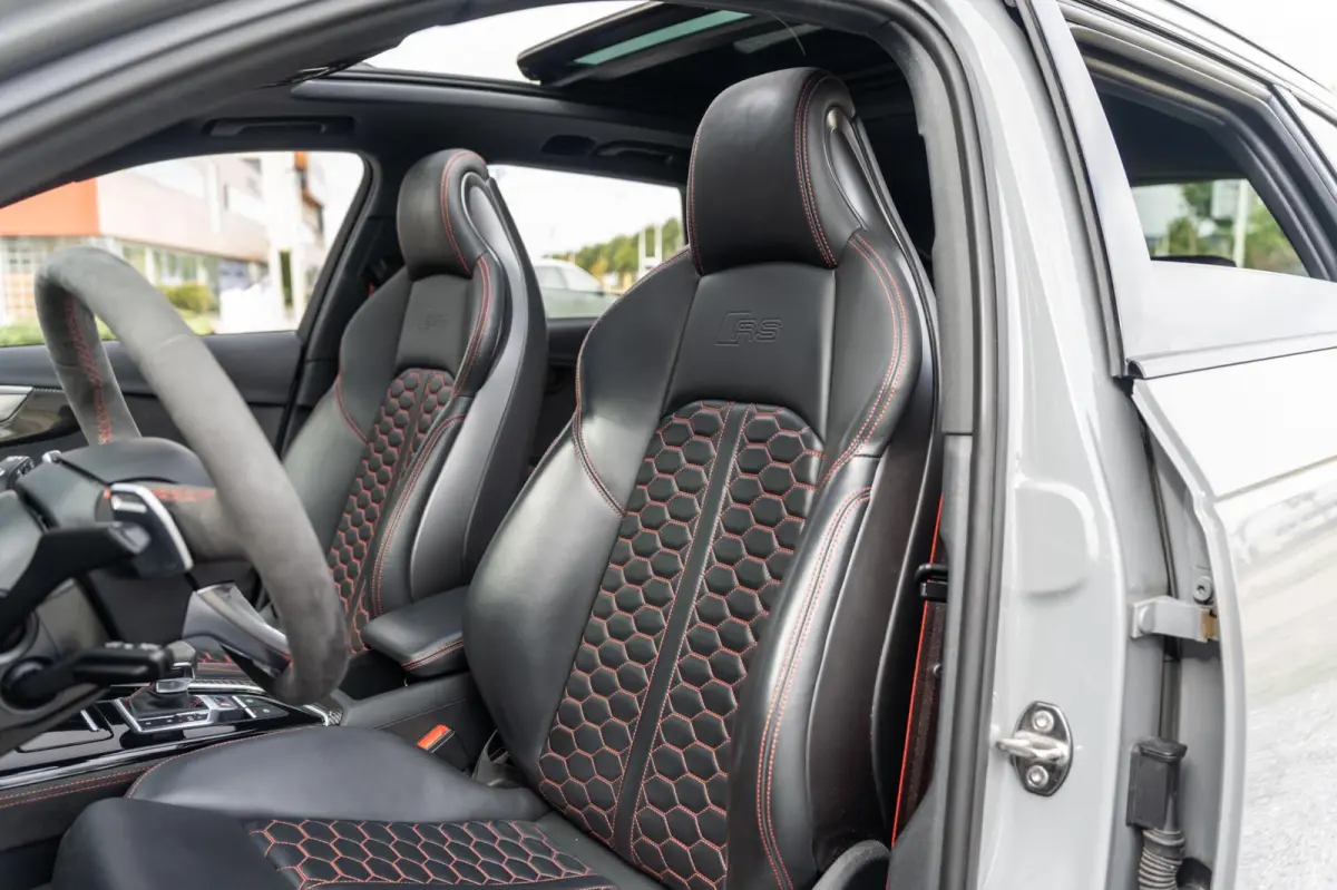 2.9 TFSI RS 4 quattro competition plus