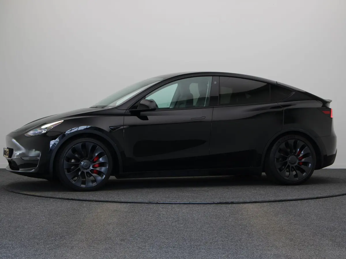 Performance AWD 75 kWh | Trekhaak | Full Self-Driving | 1600kg Trekgewicht | Panoramadak |