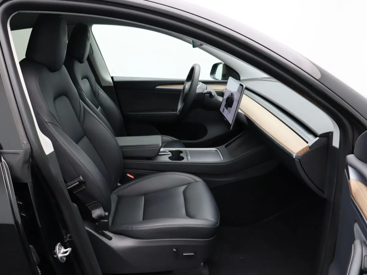 Performance AWD 75 kWh | Trekhaak | Full Self-Driving | 1600kg Trekgewicht | Panoramadak |