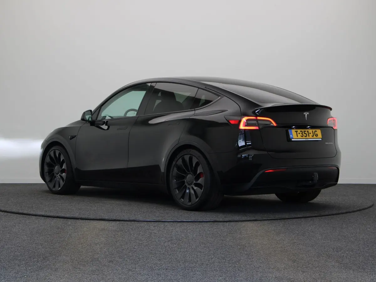 Performance AWD 75 kWh | Trekhaak | Full Self-Driving | 1600kg Trekgewicht | Panoramadak |