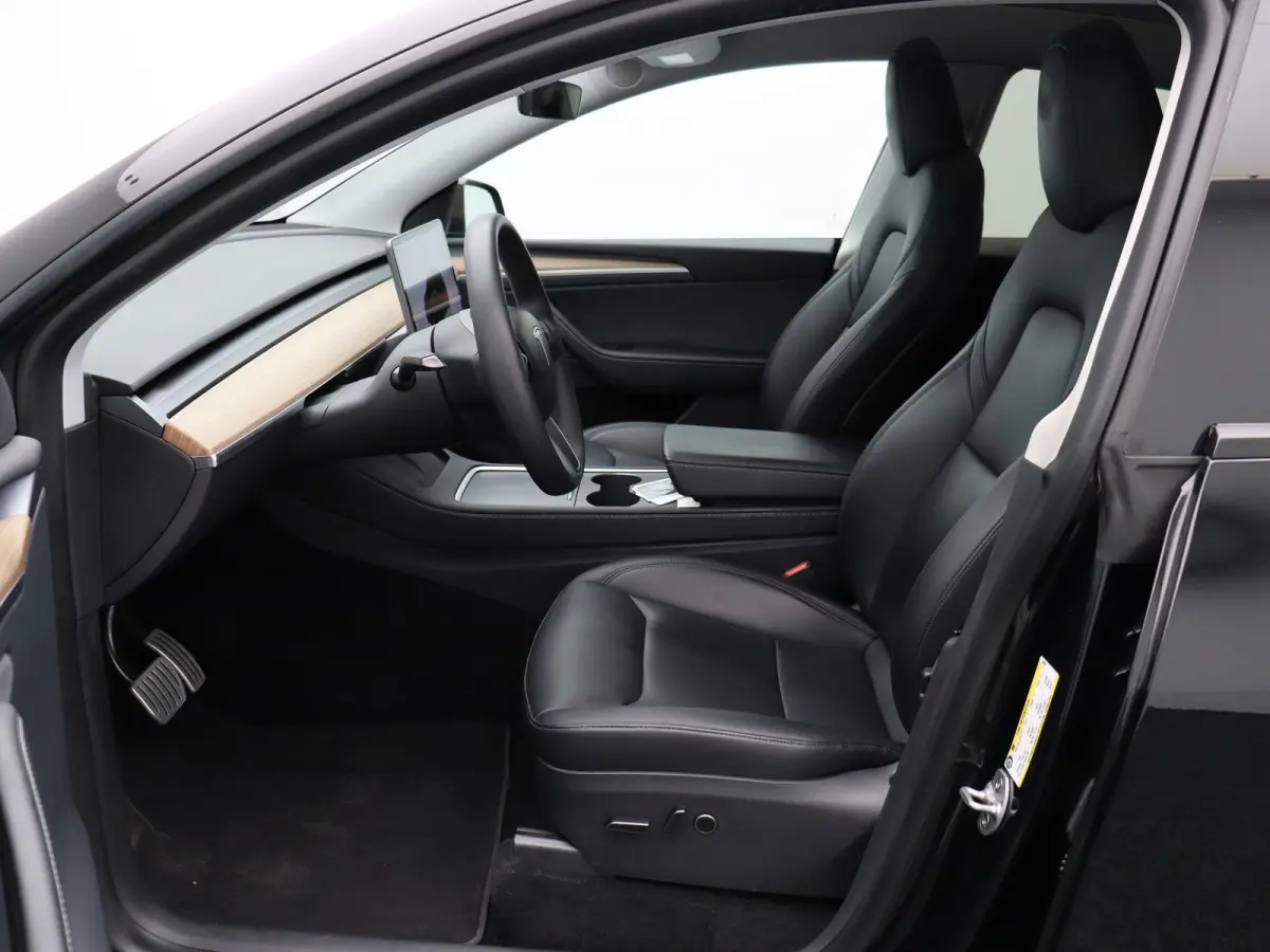 Performance AWD 75 kWh | Trekhaak | Full Self-Driving | 1600kg Trekgewicht | Panoramadak |