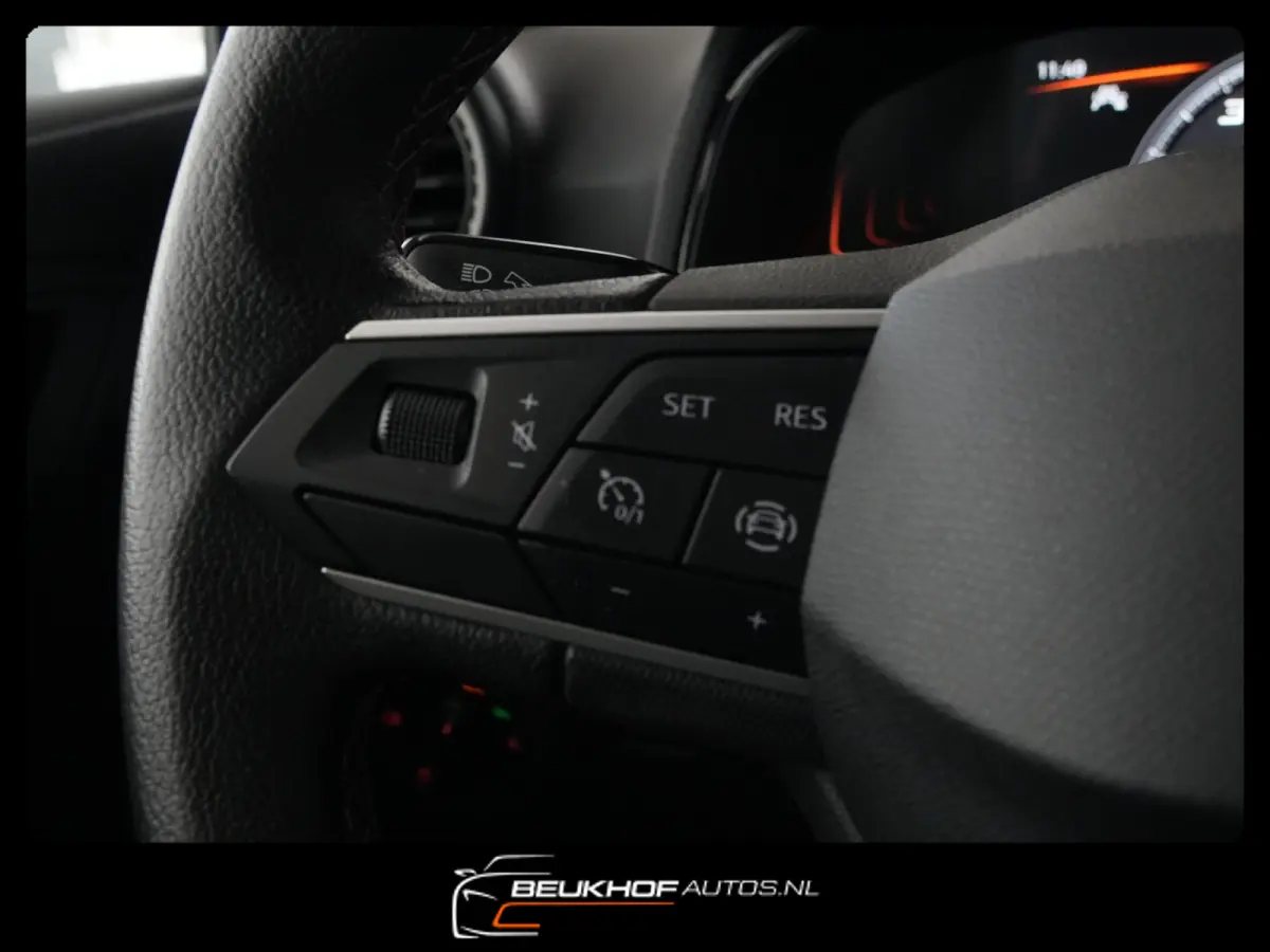 1.0 EcoTSI Airco Virtual dash Carplay parkeersensor
