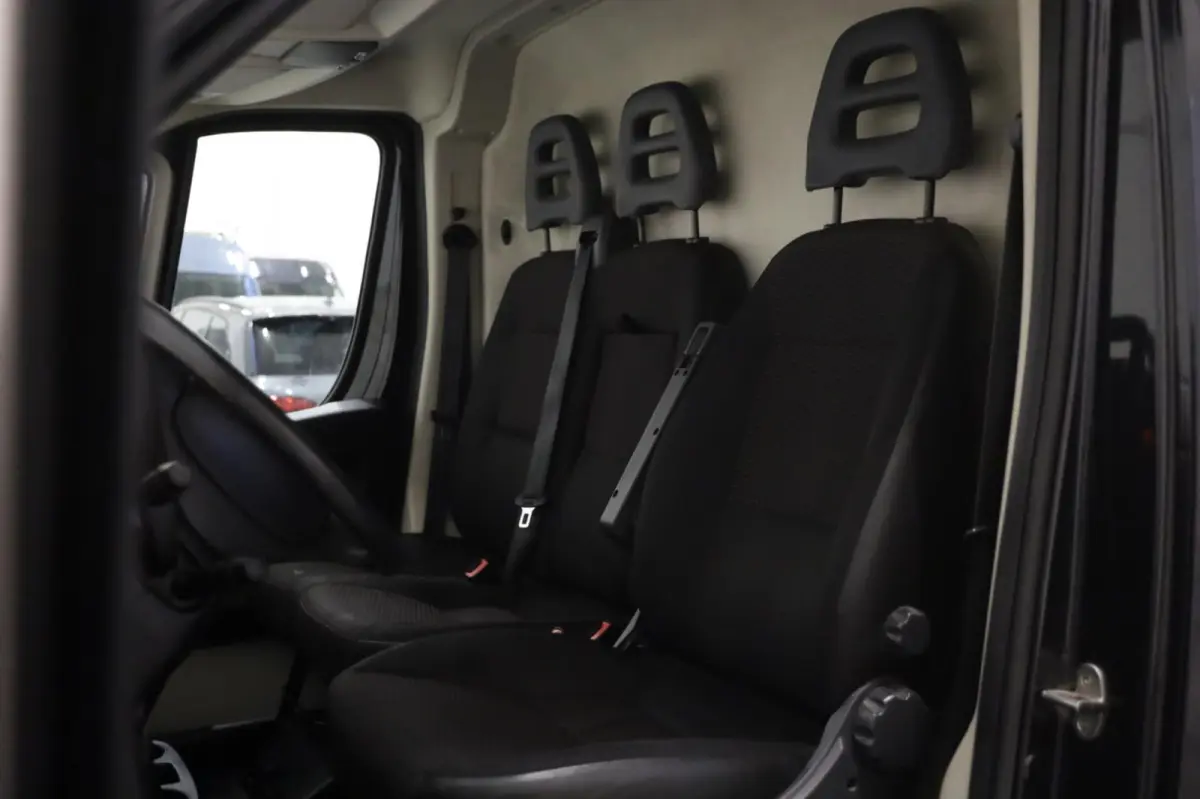 2.0 BlueHDI L2/H2 130PK PDC AIRCO NAVI CRUISE CONTROL LEASE V/A 99,- p.m. INRUIL MOGELIJK